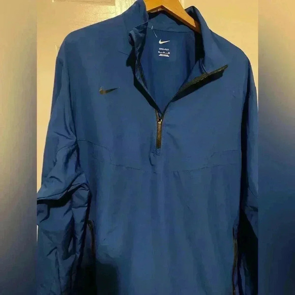 NWT NIKE GOLF DRI-FIT BLUE WIND PROOF JACKET XL
SAISD foundation - Picture 8 of 14